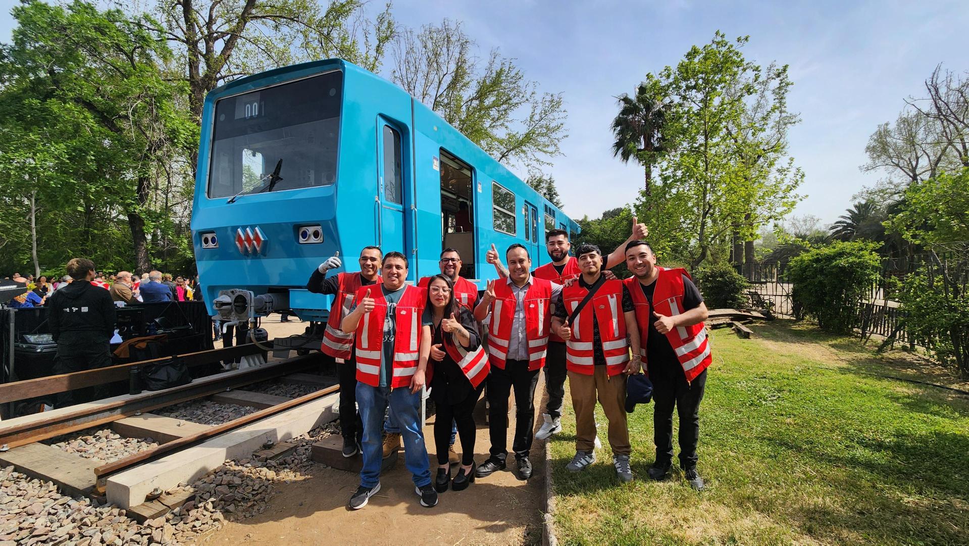 El histórico carro NS74 del Metro llegó al Museo Ferroviario/Metro