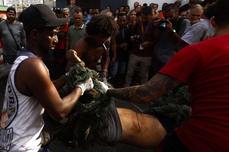 “La violencia estatal incrementa el nivel de homicidios”: Análisis de operativo en Río que dejó más de un centenar de muertos