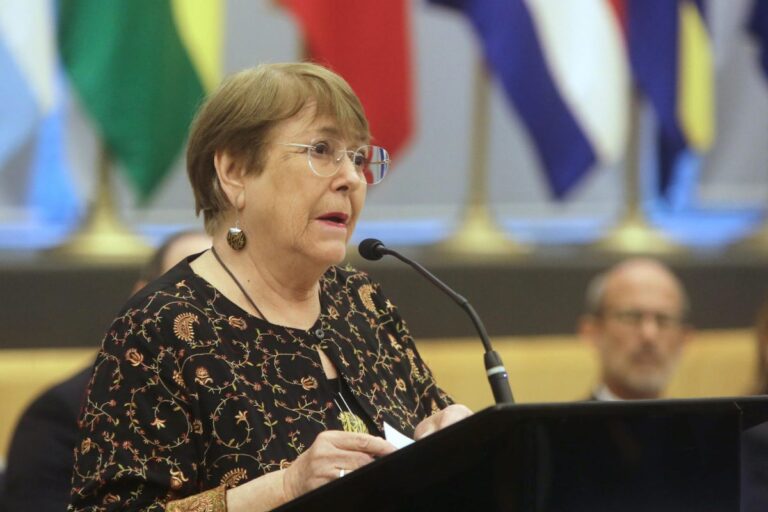 Durante visita a Pekín: China reconoce a Bachelet como una “estadista de renombre mundial y vieja amiga del pueblo chino”