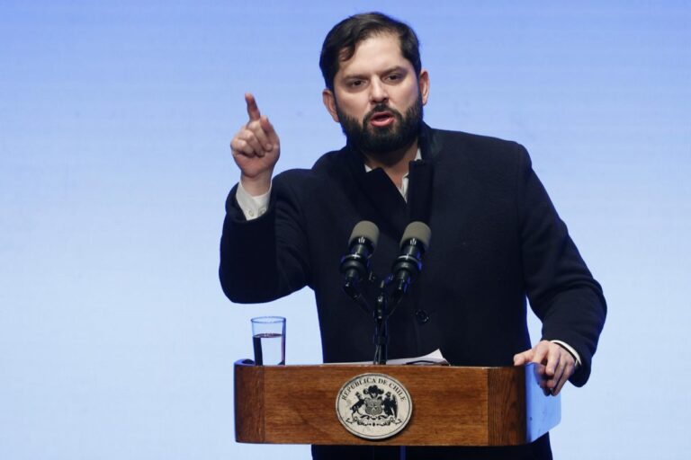 Presidente Boric alerta en Roma los “desvíos autoritarios” en el mundo: Criticó a Nicolás Maduro y Daniel Ortega