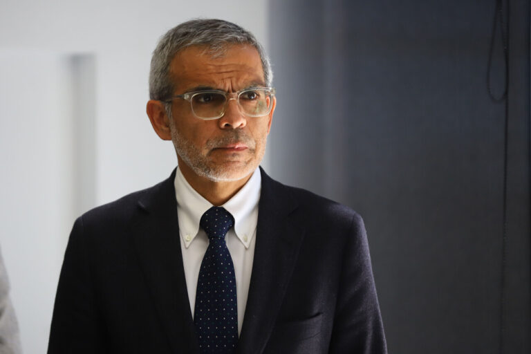 Ministro Cordero por caso de Bernarda Vera: “Esta situación es mucho más que una pensión, reducirlo a ello es una simplificación excesiva”