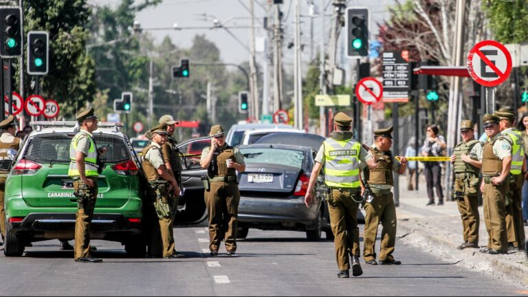 Encuesta Fundación Paz Ciudadana: 35% declaró haber sido víctima de robo o intento de robo en los últimos seis meses