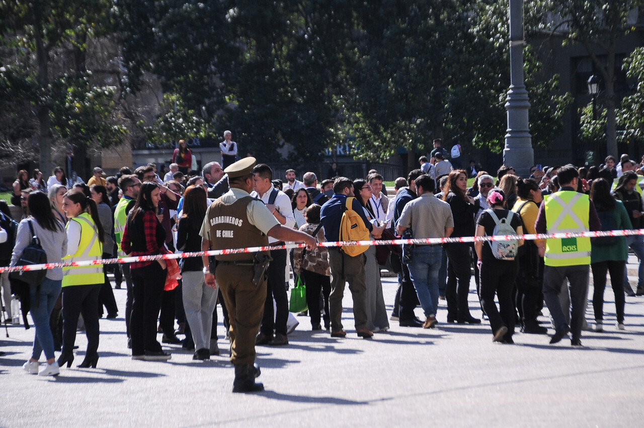 Evacúan Ministerio de Justicia por emanación de humo: Bomberos trabaja en el lugar/Agencia Uno