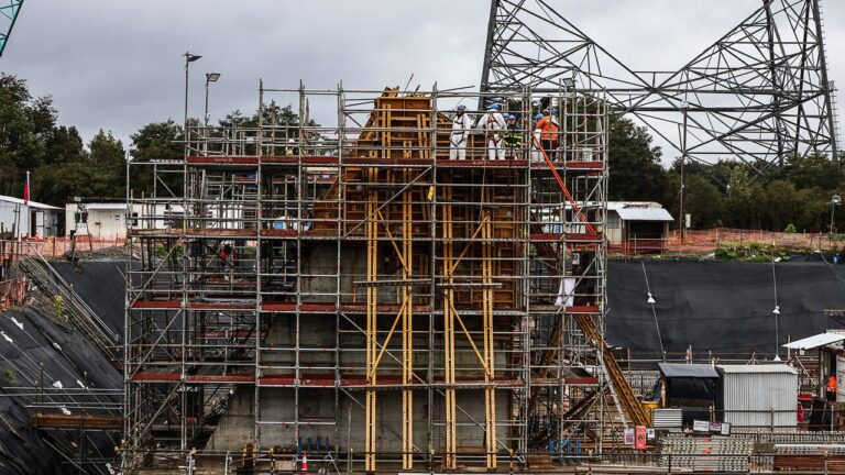 INE: Tasa de desempleo del trimestre julio-septiembre de 2025 se ubicó en 8,5%