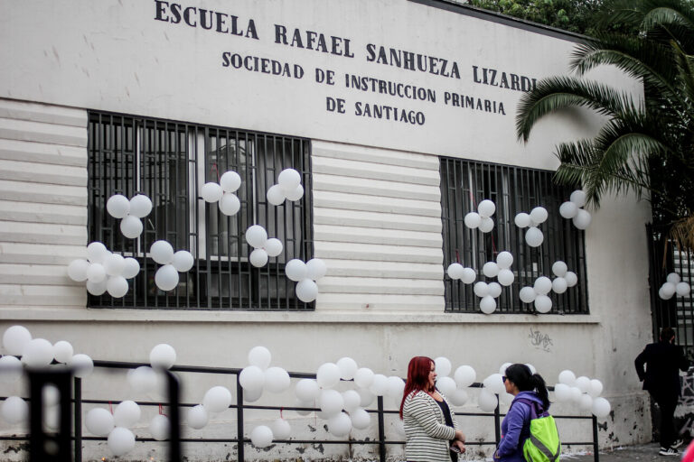 Hermano de niño que murió tras choque a furgón sobre actuar del Presidente Boric: “Se ha portado un 7 con mi familia”