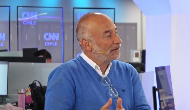 “La IA hace mejor la mayoría de las cosas que la educación de este paradigma industrial hace”: Eugenio Severin y su nuevo libro