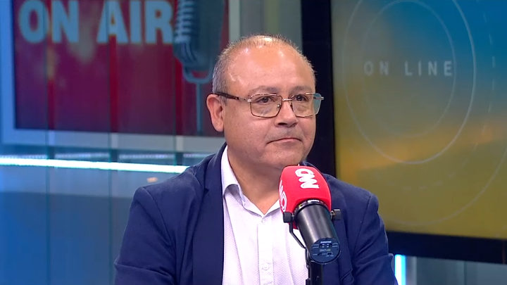 Secretario ejecutivo de la CNE: Ministro Pardow se enteró de error en las cuentas de luz 