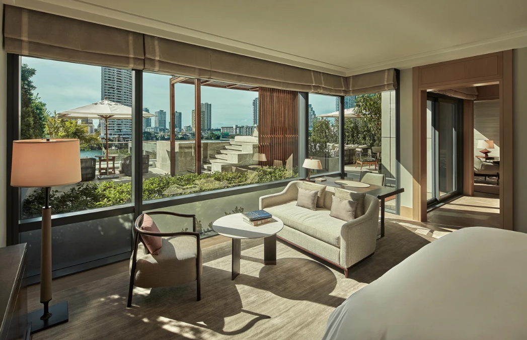  Capella Bangkok: El ganador del año pasado, un santuario con vistas al río Chao Phraya, ocupó el tercer lugar en la lista de 2025. Capilla Bangkok