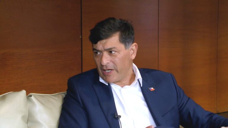 Parisi en CNN Deportes: Impulso al ajedrez y los eSports e infiltrados para combatir violencia en estadios