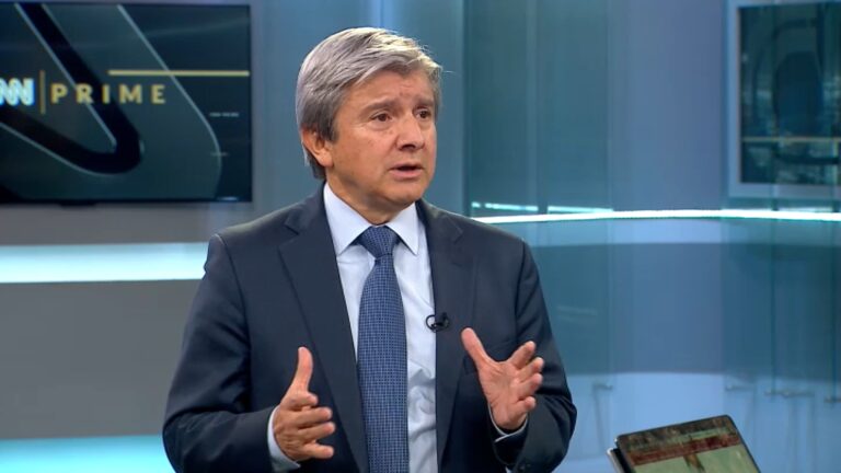 Sanhueza, miembro equipo económico de Matthei, afirma que el 