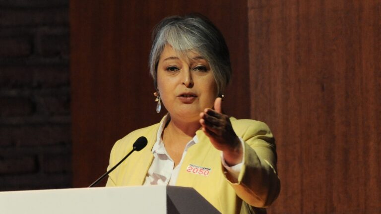 Jara critica franjas electorales que promueven el odio y llama al diálogo propositivo