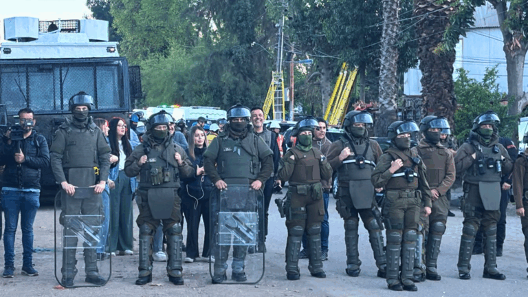 Inician desalojo de toma Dignidad en La Florida con amplio operativo policial