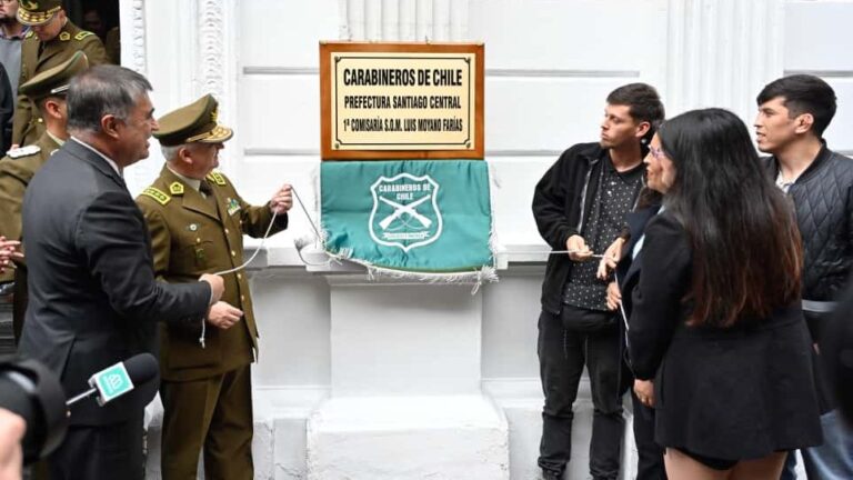 Primera Comisaría Santiago Central pasará a llamarse Primera Comisaría Suboficial Mayor Luis Moyano Farías en honor al mártir