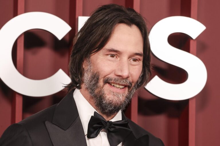 “Por todo su esfuerzo... ”: Keanu Reeves escribe carta a la PDI agradeciendo la recuperación de sus relojes robados por chileno