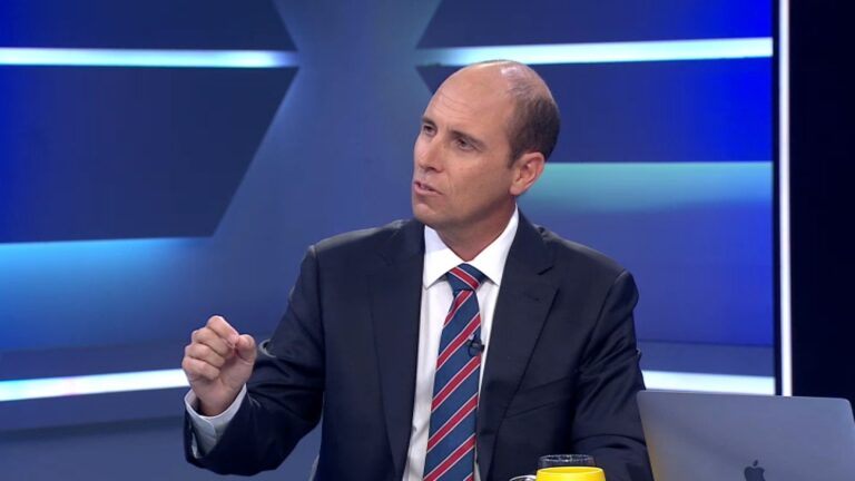 Arrau rechaza que el liderazgo de Kast sea parecido al de Trump, Bukele y Milei: “Son diferentes estilos”