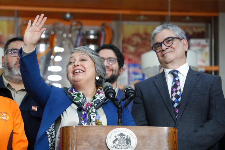 Mario Marcel respalda candidatura de Jeannette Jara a tres semanas de la segunda vuelta