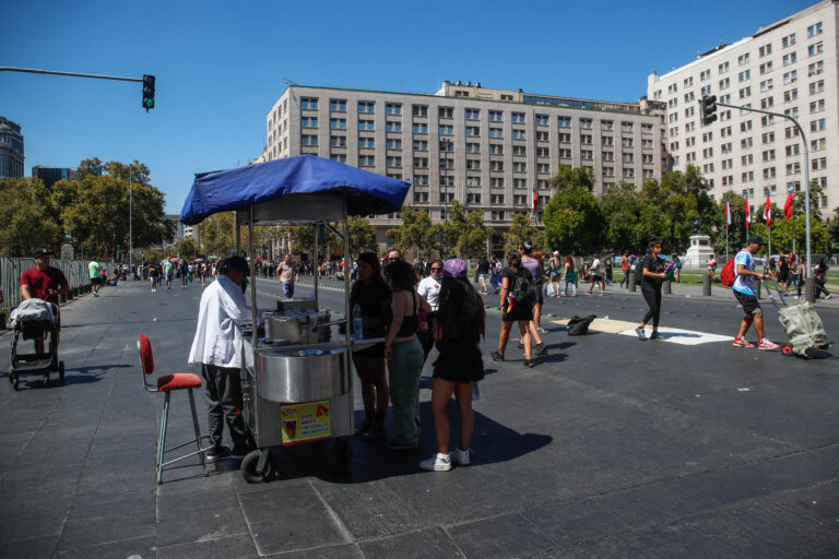 Hasta 34° C en la Región Metropolitana: Pronostican altas temperaturas para este miércoles 3 de diciembre