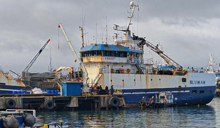 Fiscalía formalizará a tres tripulantes del Cobra y a Blumar por muerte de pescadores de lancha Bruma