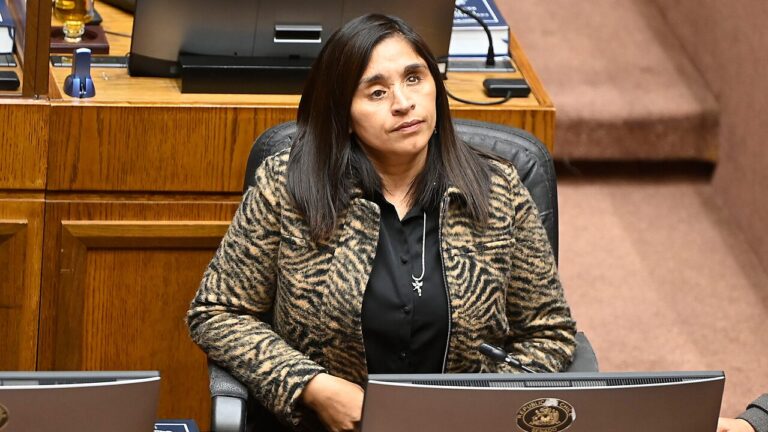 Senadora Campillai responde a dichos de Kaiser: 