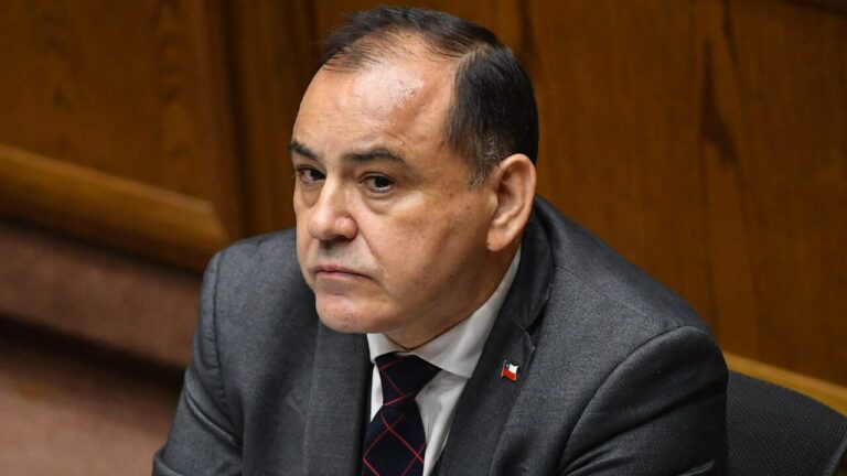 Senado aprueba acusación constitucional contra juez Antonio Ulloa: Dejará la Corte y quedará inhabilitado por 5 años