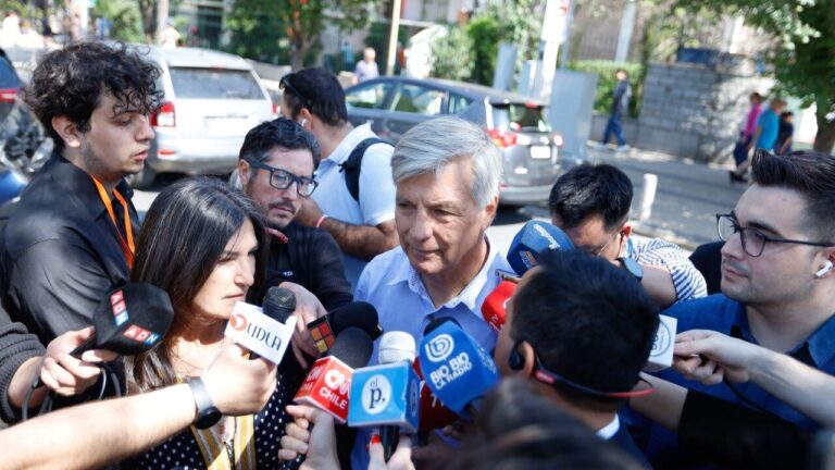 Harold Mayne-Nicholls no descarta respaldar a otro Gobierno si no es electo: 