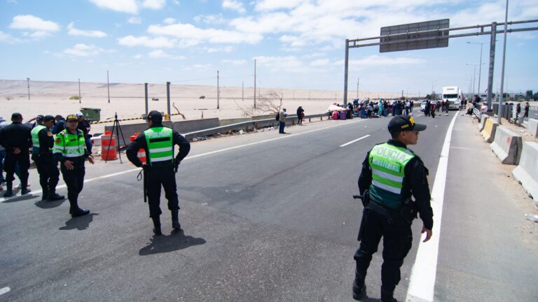 Exgobernador de Arica dice que Perú no está cumpliendo el “convenio de control integrado” ante inmigrantes varados en la frontera