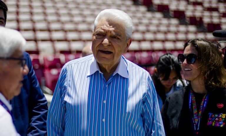 Las reflexiones de Don Francisco tras llegar a la meta con la Teletón: 