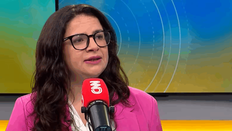 La reflexión de Orellana sobre el impacto del rechazo inicial a spot contra violencia de género: 