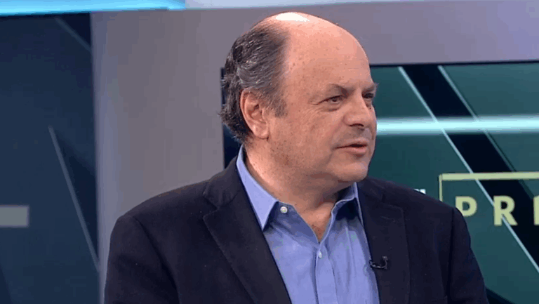 Exministro Álvarez califica de “equivocada” y “negativa” la frase de Matthei sobre el uso del vidrio blindado de Kast