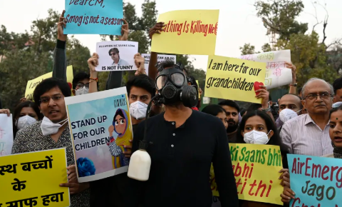 Los manifestantes se reunieron cerca de la Puerta de la India en Nueva Delhi el 9 de noviembre para instar al gobierno a actuar ante la creciente contaminación del aire. Sanjeev Verma/Hindustan Times/Getty Images