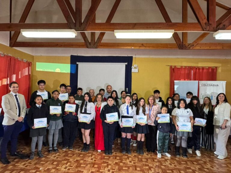 Estudiantes son reconocidos en la segunda edición del concurso de dibujo “Energía que nace desde la comunidad”