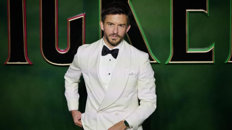 El actor Jonathan Bailey es escogido como 