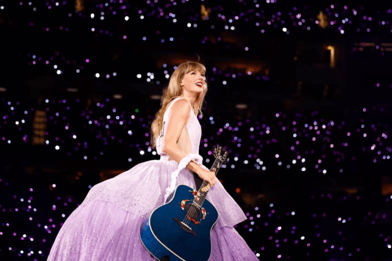Taylor Swift estrena el tráiler del documental 'Eras ​​Tour', con 'fuerzas misteriosas en juego'