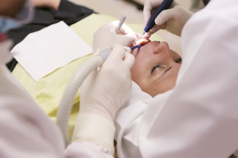 Fue al dentista a sacarse una muela y perdió por completo el sentido del gusto: Corte Suprema ordenó millonaria indemnización