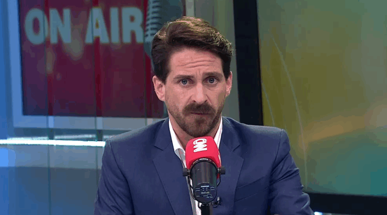 Gonzalo Winter: “Si la ley y las instituciones en Chile funcionaran, la Asociación de AFP estaría disuelta”