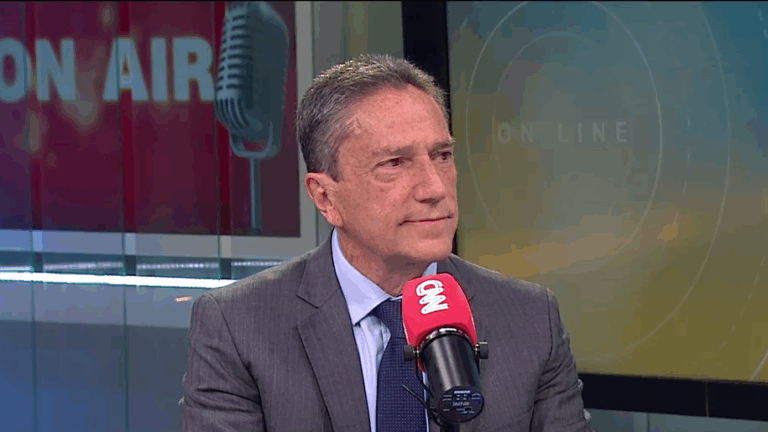 Exministro José Antonio Gómez afirma que votará por Jeannette Jara: 