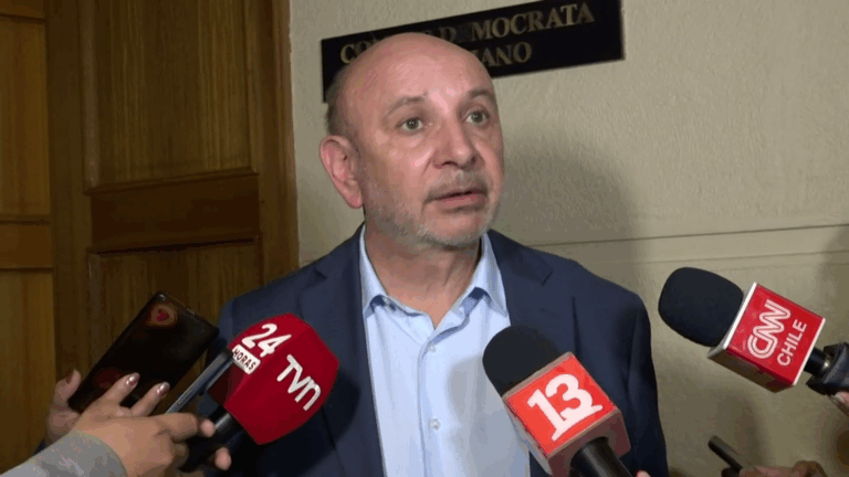 Castro y permanencia de Quiroga en equipo de Jara: 