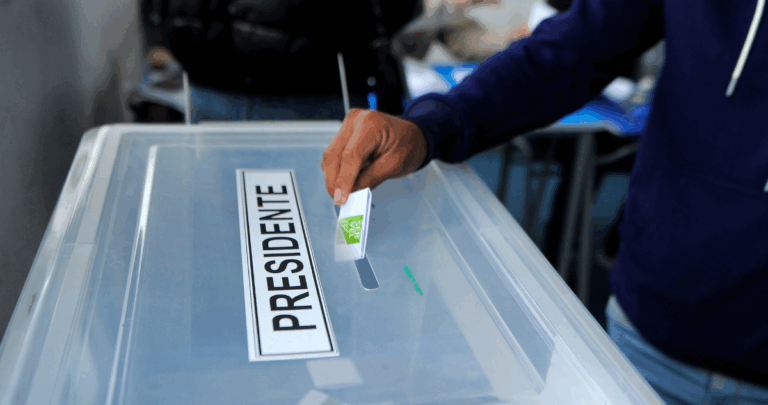 Jara y Matthei se imponen: Primeros resultados oficiales del voto en el extranjero