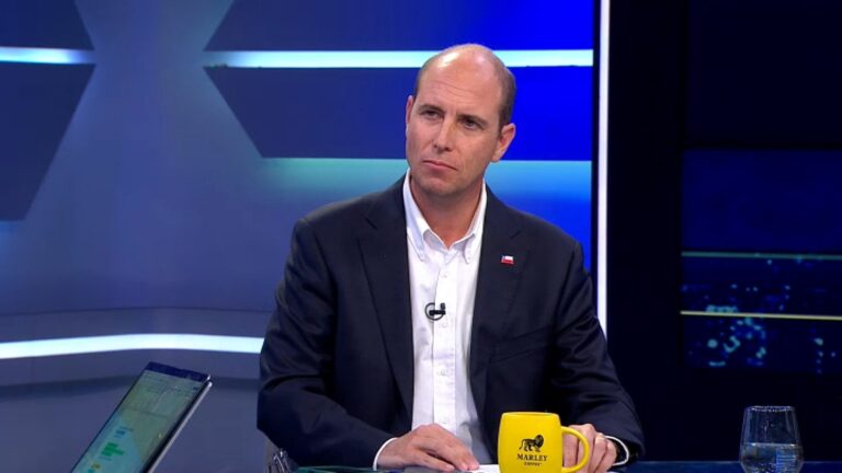 Arrau responde a Maduro por advertencia a Kast sobre migrantes: 