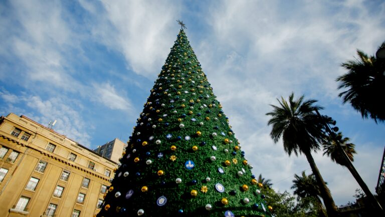 Ferias navideñas 2025: Guía hasta el 24 de diciembre en Providencia, Santiago, Ñuñoa y La Florida