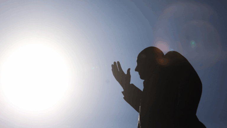 ¿Vuelve la de Calor a Santiago? Pronostican 35°C para el peak de esta semana en la capital