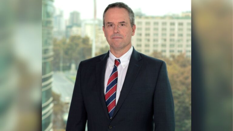 Presidente Boric propuso a Kevin Cowan como nuevo consejero del Banco Central, en reemplazo de Stephany Griffith-Jones