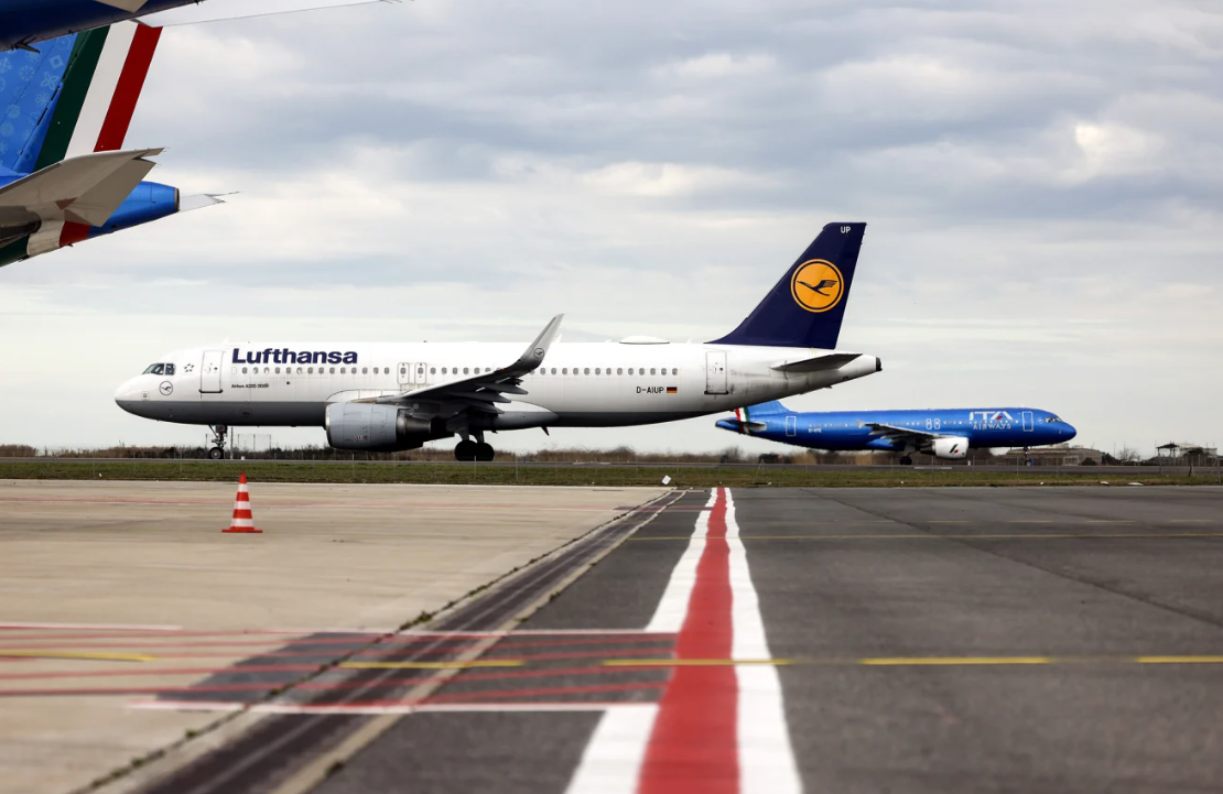 El Grupo Lufthansa tiene planes para la aerolínea italiana ITA. Alessia Pierdomenico/Bloomberg/Getty Images