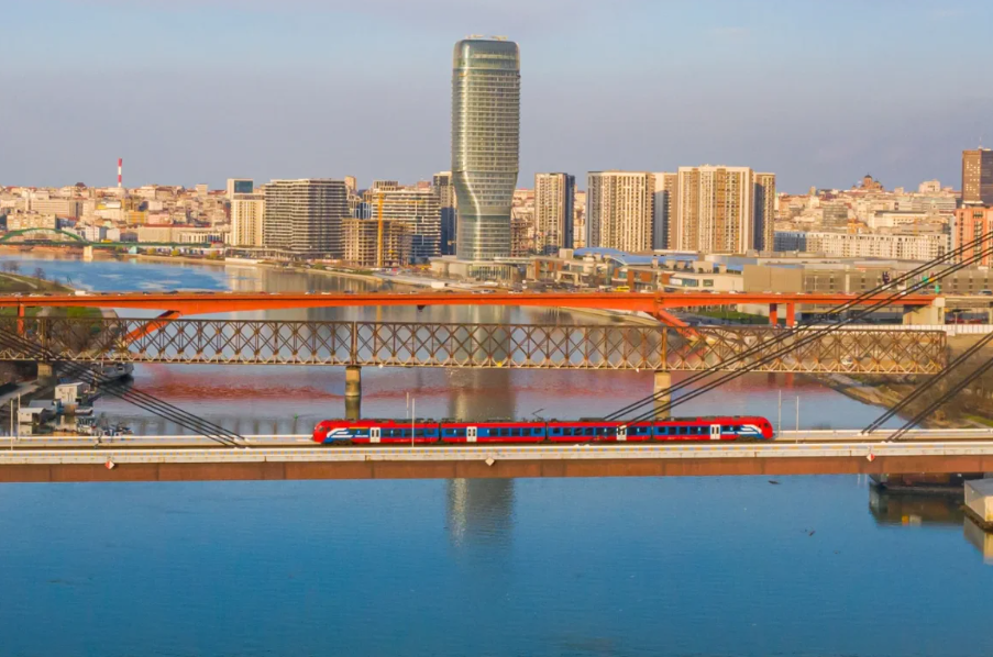 La línea ferroviaria de Belgrado a Budapest volverá a operar en 2026. Ren Weiyun/Xinhua/Sipa USA