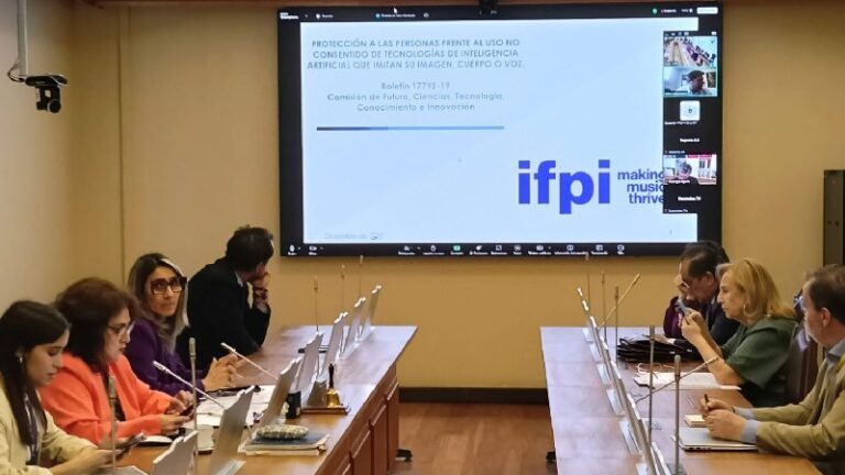 Comisión de la Cámara Baja aprobó proyecto que regula creación y difusión de imitaciones digitales con IA