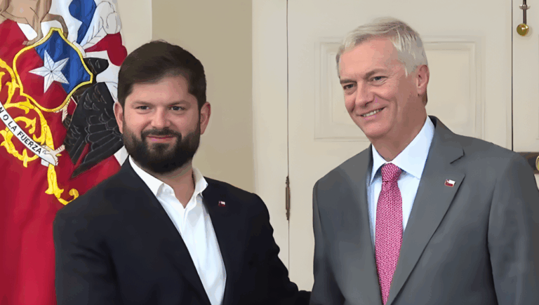 José Antonio Kast se reúne con el Presidente Gabriel Boric en La Moneda para coordinar el cambio de mando