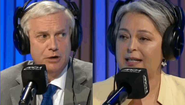 “Tú (Kast), te jodes a la gente e incluyes a quienes lo hacen en tu equipo”: El duro emplazamiento de Jara en el debate ARCHI