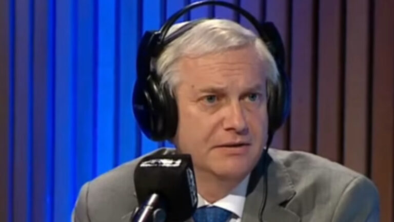 José Antonio Kast critica expropiación en megatoma de San Antonio y acusa al gobierno de dilatar fallo judicial