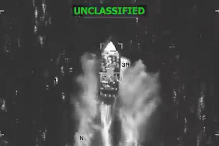 EE.UU. ataca nuevamente en el Pacífico: Bombardeó a lancha en pleno debate por la legalidad de las operaciones