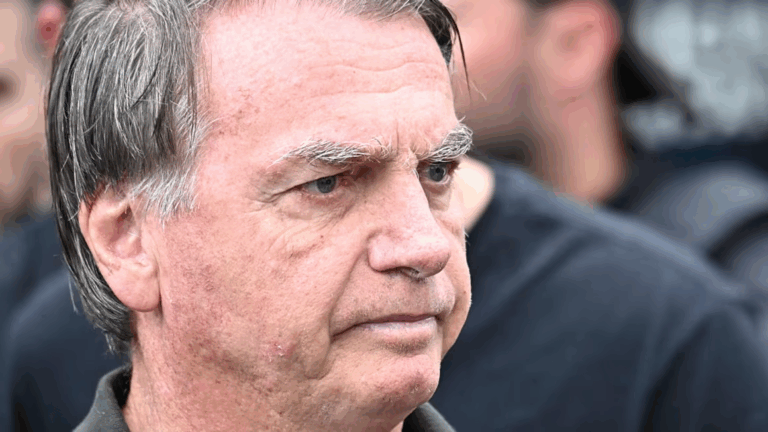 Jair Bolsonaro recibirá el alta médica el jueves tras cuatro operaciones, dicen sus médicos
